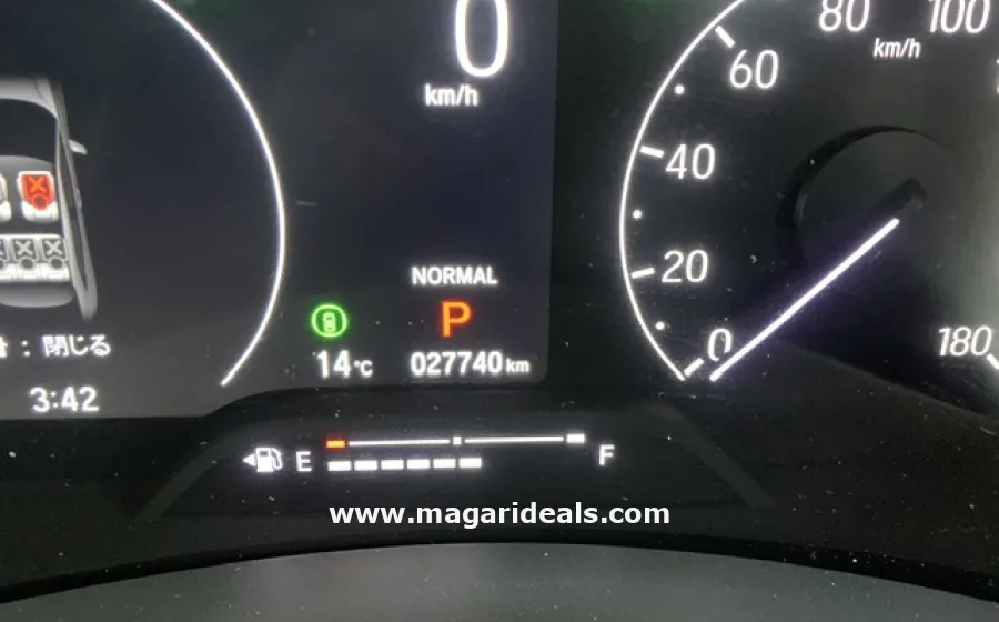 2024 HONDA VEZEL e:HEV PLAY / PANORAMA ROOF / NAVI in Kenya for Sale | Magari Deals