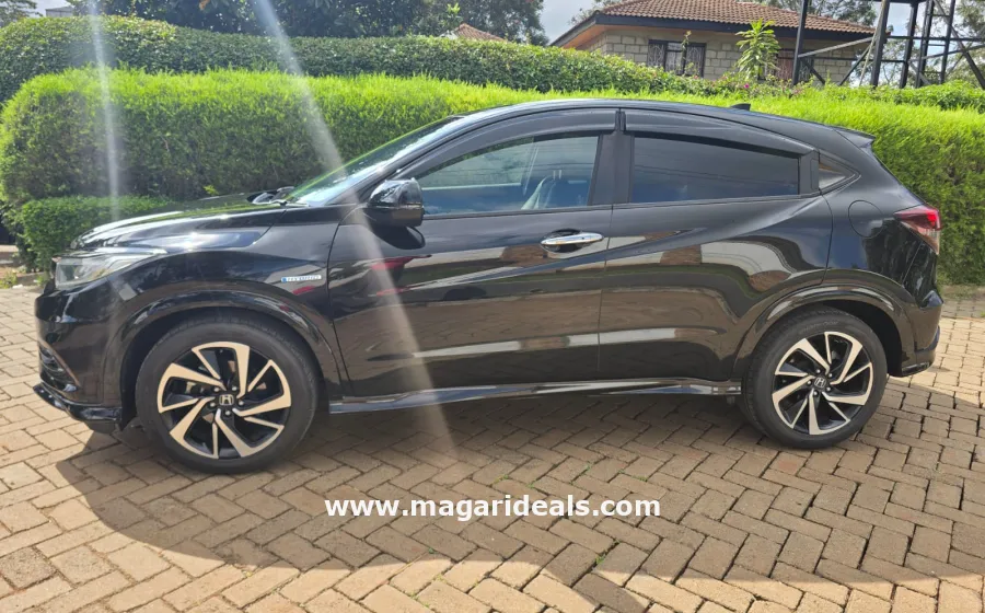 2019 Honda Vezel RU3 RS in Kenya for Sale | Magari Deals