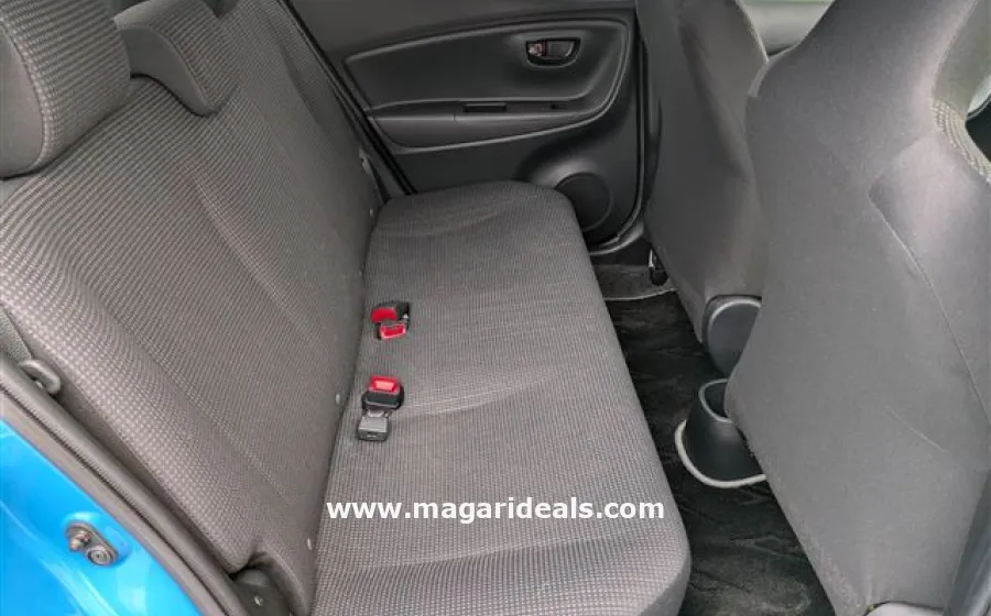 2018 Toyota Vitz 990cc Blue in Color in Kenya for Sale | Magari Deals