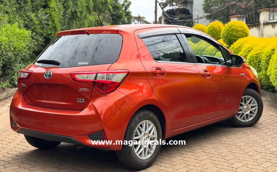 2017 Toyota Vitz Jewela Hybrid in Kenya for Sale | Magari Deals