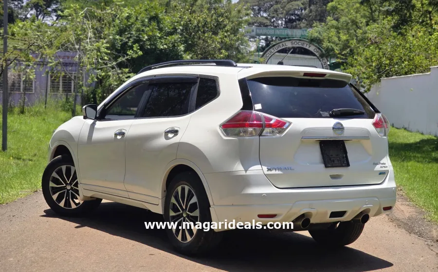 NISSAN X-TRAIL Autech 2015 in Nairobi in Kenya for Sale | Magari Deals