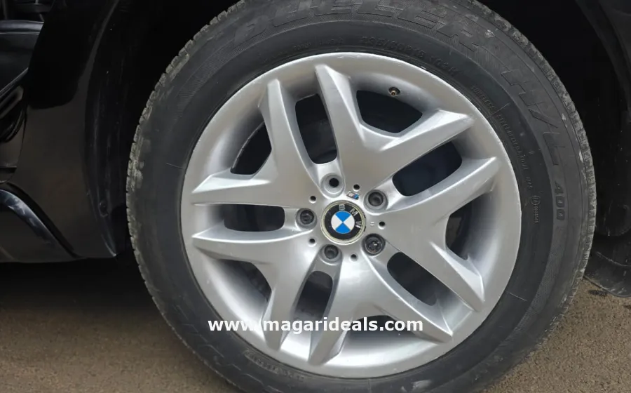 BMW X3 Xdrive 2.5i in Kenya for Sale | Magari Deals