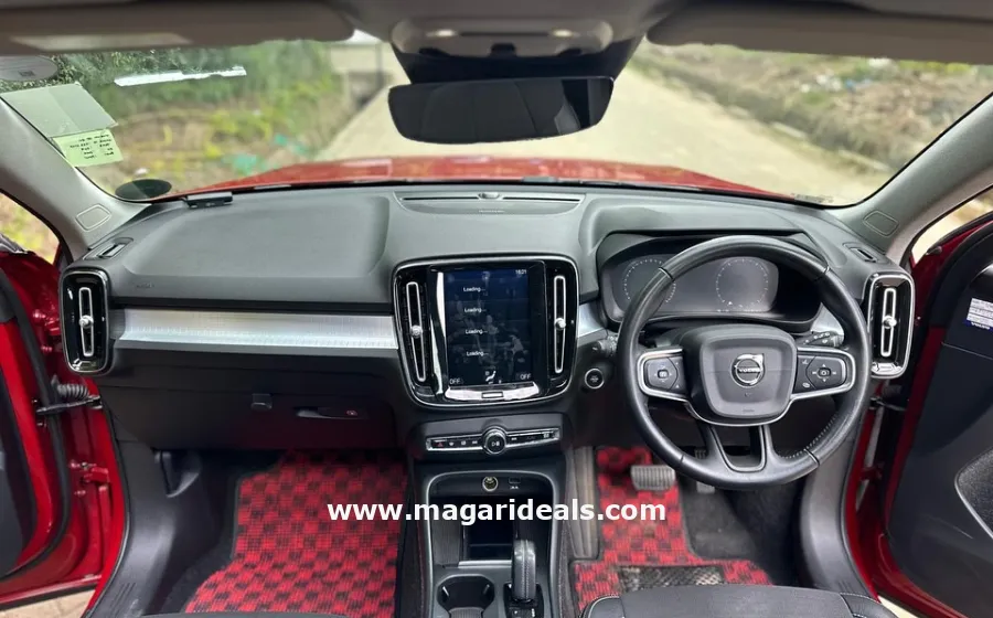🔥*2018 VOLVO XC40 T4*🔥 _Sunroof_🔥 in Kenya for Sale | Magari Deals