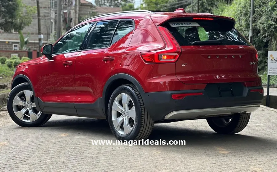 🔥*2018 VOLVO XC40 T4*🔥 _Sunroof_🔥 in Kenya for Sale | Magari Deals