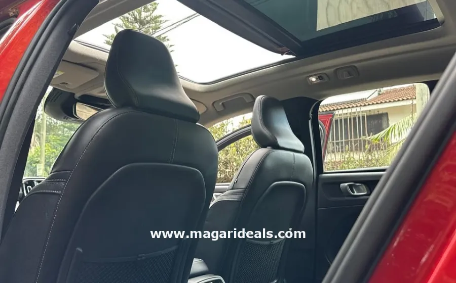 🔥*2018 VOLVO XC40 T4*🔥 _Sunroof_🔥 in Kenya for Sale | Magari Deals