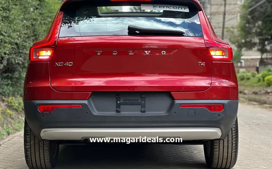 🔥*2018 VOLVO XC40 T4*🔥 _Sunroof_🔥 in Kenya for Sale | Magari Deals