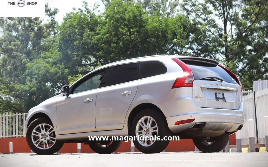 VOLVO XC60 T5 in Kenya for Sale | Magari Deals