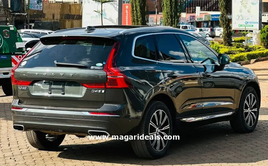 2020 Volvo XC60 D4 in Kenya for Sale | Magari Deals