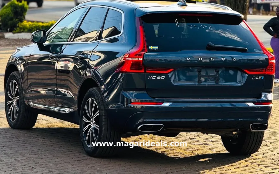 2018 VOLVO XC60 D4  in Kenya for Sale | Magari Deals