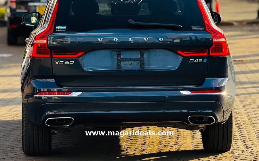 2018 VOLVO XC60 D4  in Kenya for Sale | Magari Deals