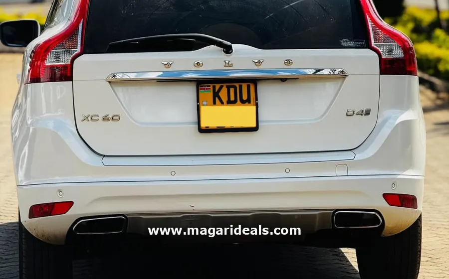 2017 VOLVO XC60 D4 in Kenya for Sale | Magari Deals