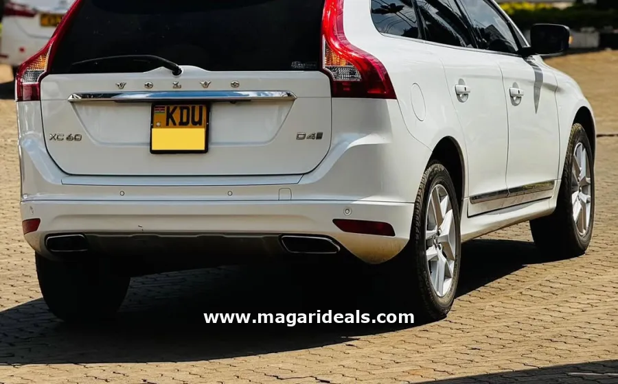 2017 VOLVO XC60 D4 in Kenya for Sale | Magari Deals
