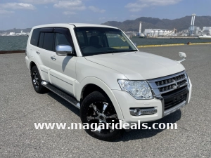 🇰🇪 Find Pajero & Pajero IO listings in Kenya. Compare diesel/4x4 models, inspect prices from Kshs 365,000 and connect with trusted sellers. ✔️ Test drives available!