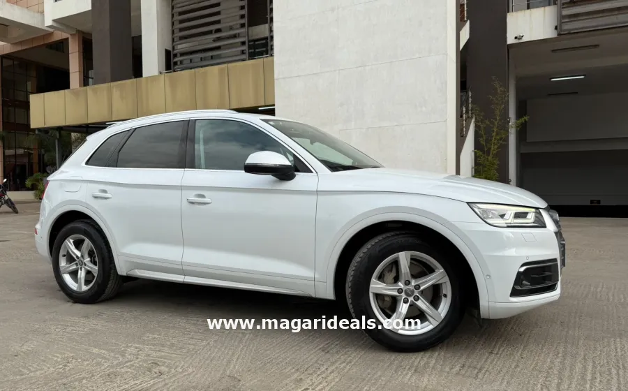 2018 Audi Q5 in Nairobi Kenya in Kenya for Sale | Magari Deals