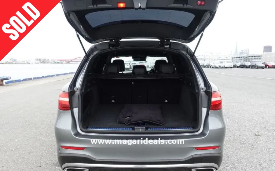 2017 MERCEDES BENZ GLC 220d 4mati c in Kenya for Sale | Magari Deals