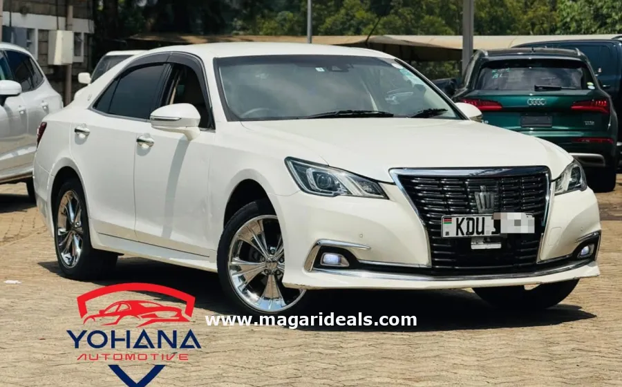 Toyota Crown Royal Saloon in Kenya for Sale | Magari Deals