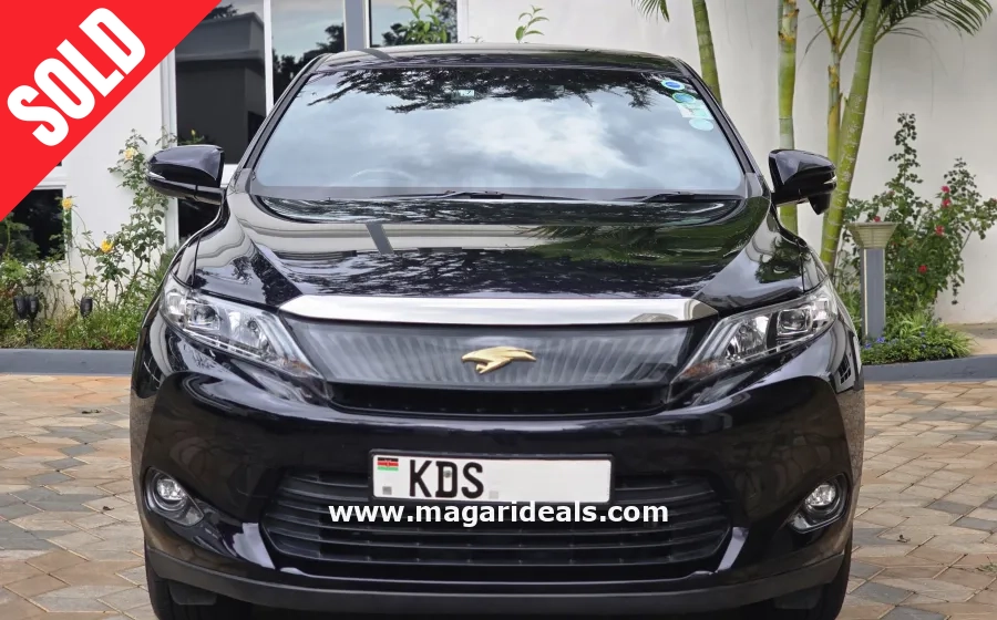 TOYOTA HARRIER 2017  in Kenya for Sale | Magari Deals