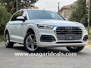 Unleash Luxury & Power! Used Audi Q5 in Kenya for Sale. Sunroof & Leather Seats Available, Price from Ksh 1,850,000, Explore & Save Big! Buy Now!