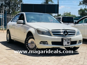 Unleash Power & Luxury! Spacious Used Mercedes C-Class in Kenya for Sale (Magari Deals). Affordable Price (Ksh 950,000). Buy Today w/Confidence!