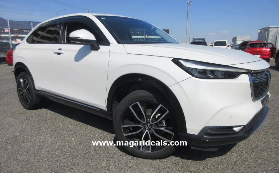 2021 HONDA VEZEL e:HEV PLAY in Kenya for Sale | Magari Deals