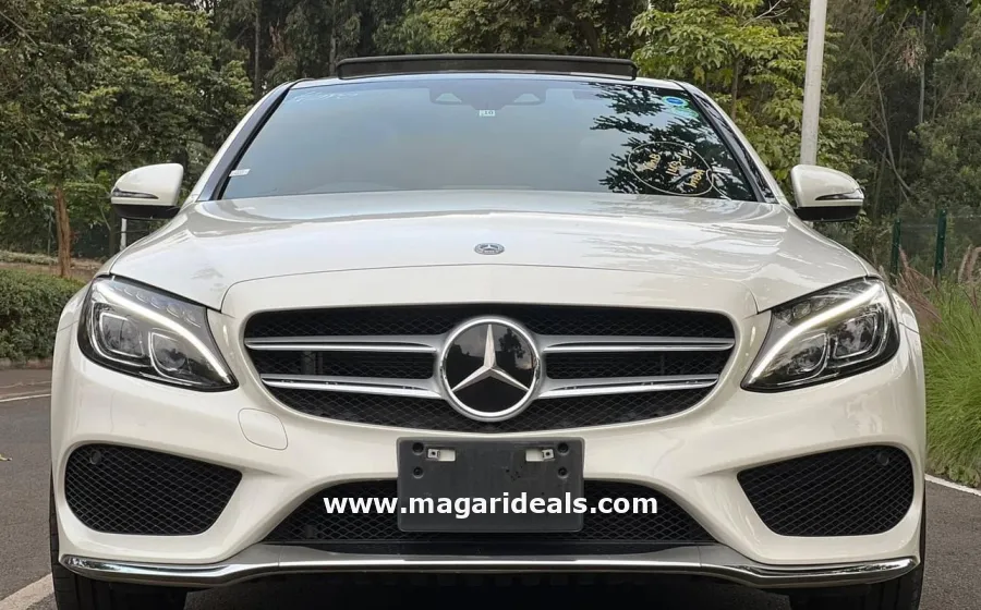 Mercedes C250 2017 model in Kenya for Sale | Magari Deals
