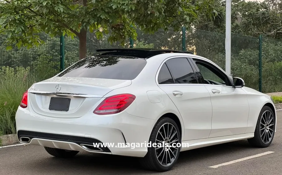 Mercedes C250 2017 model in Kenya for Sale | Magari Deals