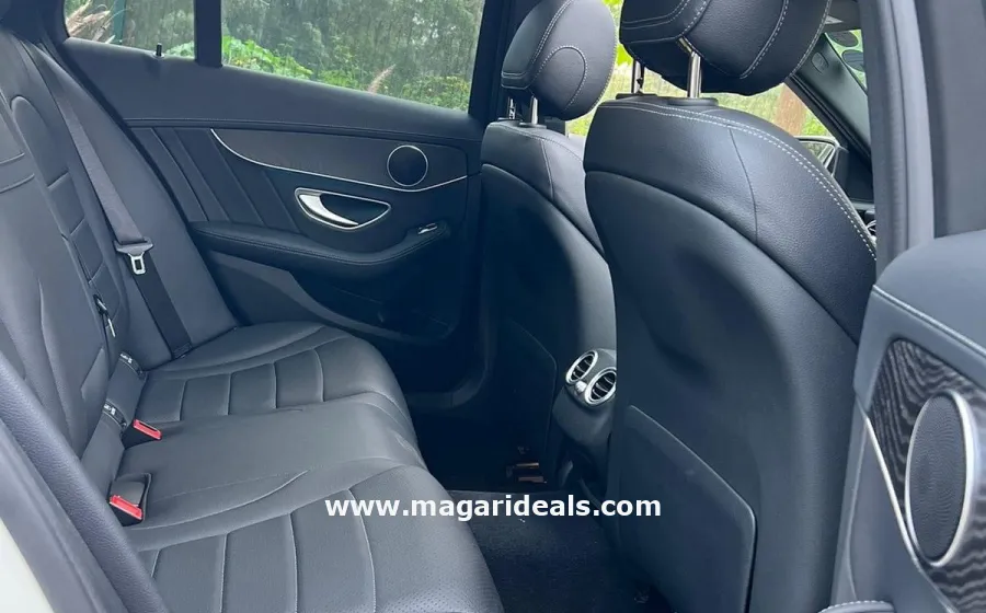 Mercedes C250 2017 model in Kenya for Sale | Magari Deals