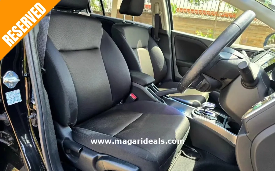 HONDA GRACE HYBRID in Kenya for Sale | Magari Deals