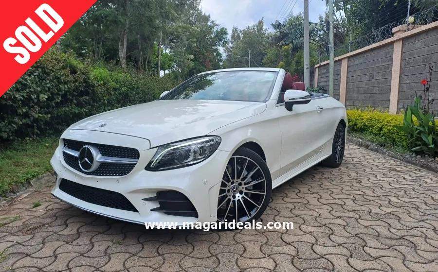 Mercedes Benz C180 Convertible  in Kenya for Sale | Magari Deals