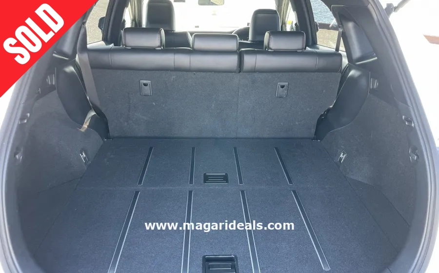 TOYOTA HARRIER ELEGANCE 4WD TURBO in Kenya for Sale | Magari Deals
