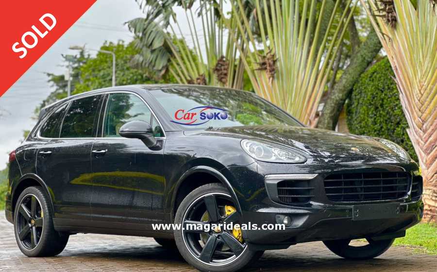 PORSCHE CAYENNE with SUNROOF for Sale | Best Buy