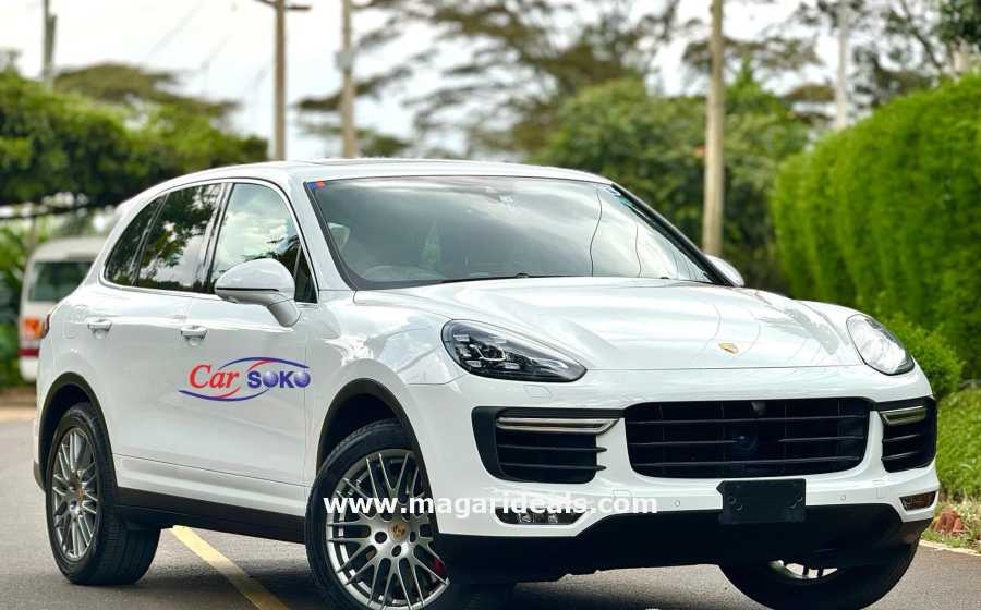 PORSCHE CAYENNE TURBO with SUNROOF in Kenya for Sale | Magari Deals