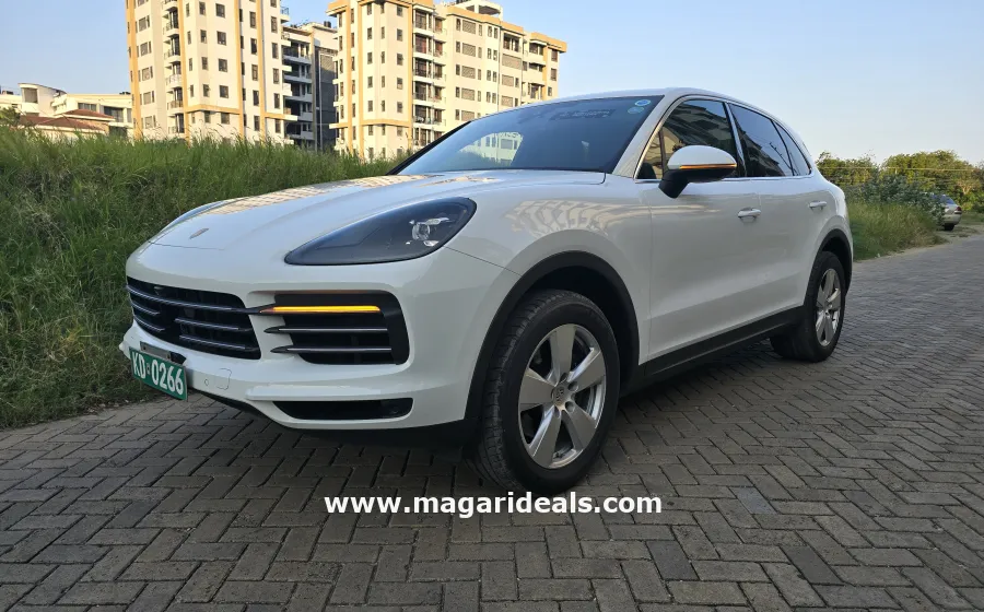 PORSCHE CAYENNE TURBO with SUNROOF in Kenya for Sale | Magari Deals