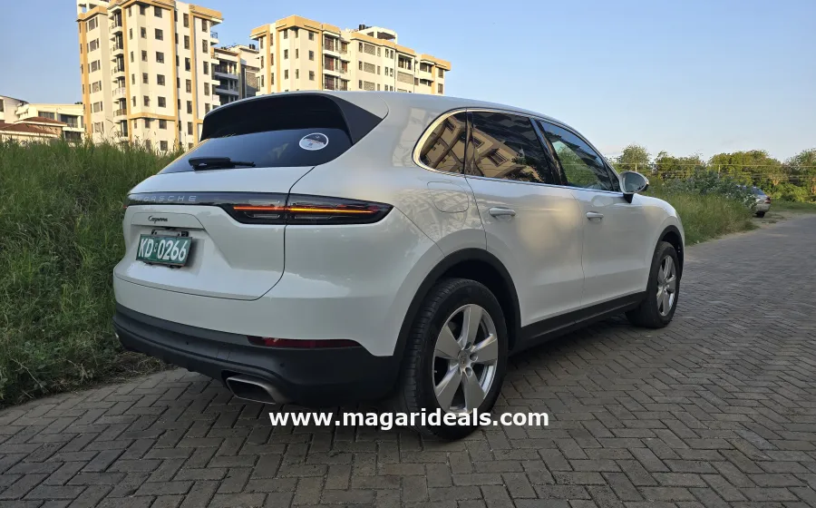 PORSCHE CAYENNE TURBO with SUNROOF in Kenya for Sale | Magari Deals