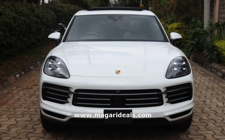 PORSCHE CAYENNE TURBO with SUNROOF in Kenya for Sale | Magari Deals