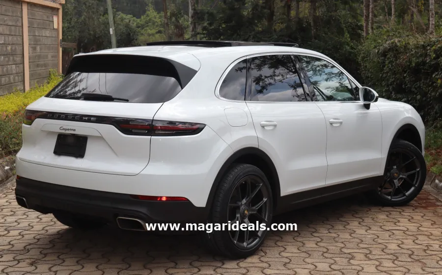 PORSCHE CAYENNE TURBO with SUNROOF in Kenya for Sale | Magari Deals