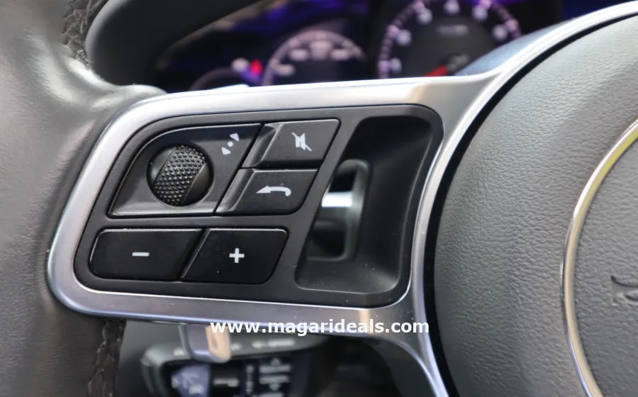 PORSCHE CAYENNE TURBO with SUNROOF in Kenya for Sale | Magari Deals