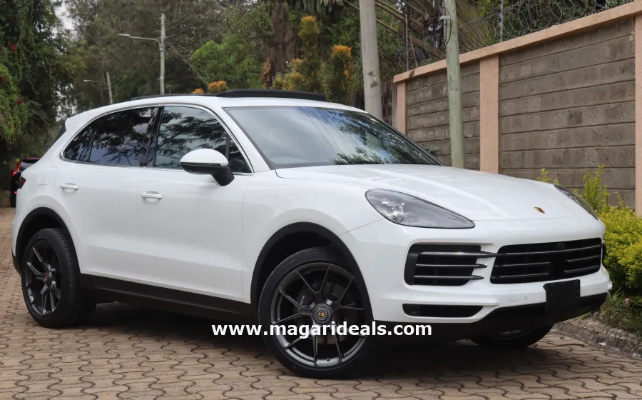 PORSCHE CAYENNE TURBO with SUNROOF in Kenya for Sale | Magari Deals