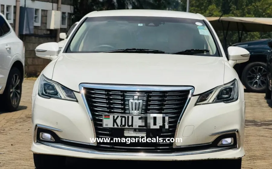 Toyota Crown Royal Saloon in Kenya for Sale | Magari Deals