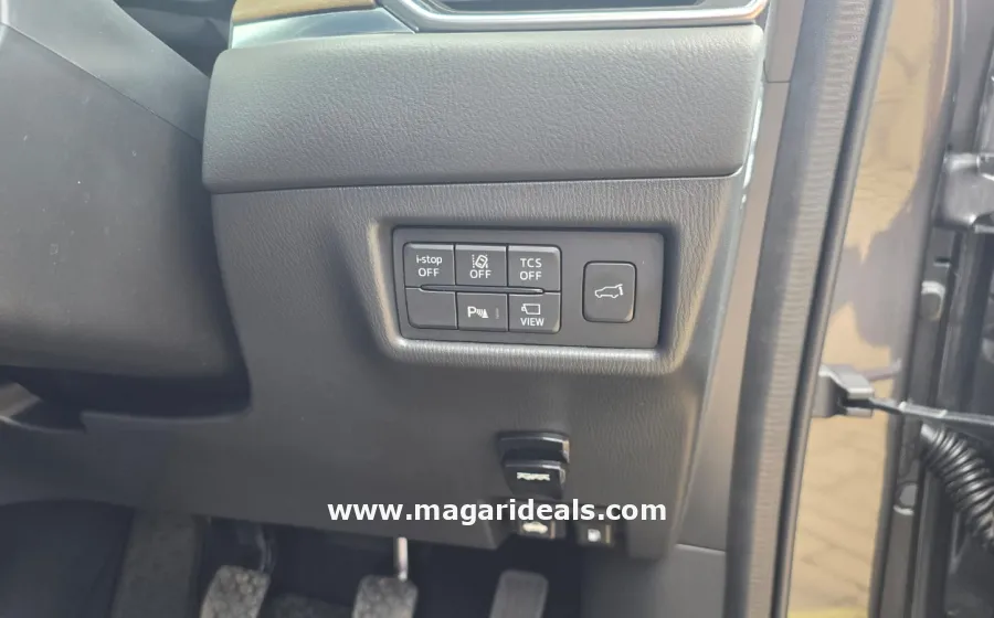 Mazda CX-5 Skyactiv-D 2.2L Turbo Diesel – Gun Grey in Kenya for Sale | Magari Deals