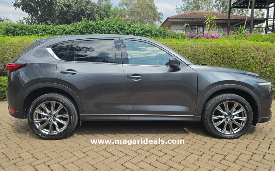 Mazda CX-5 Skyactiv-D 2.2L Turbo Diesel – Gun Grey in Kenya for Sale | Magari Deals