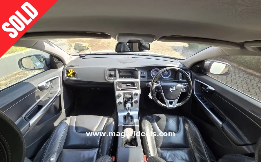 VOLVO S60 T4 in Nairobi R line in Kenya for Sale | Magari Deals