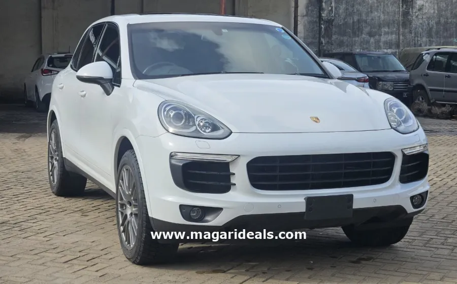 PORSCHE CAYENNE PLATINUM  in Kenya for Sale | Magari Deals