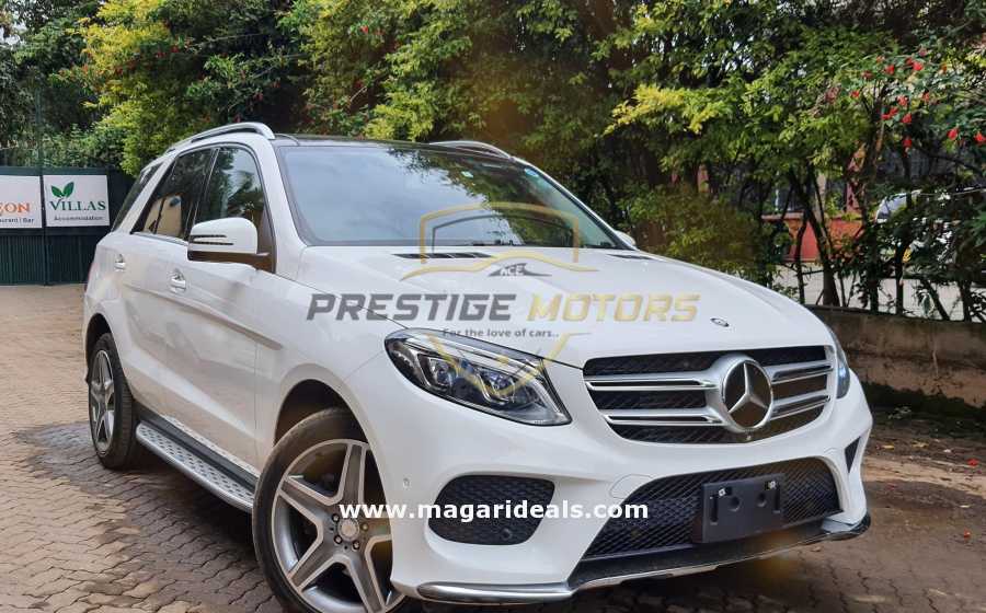MERCEDES BENZ GLE 350d 4MATIC with SUNROOF  for Sale | Magari Deals