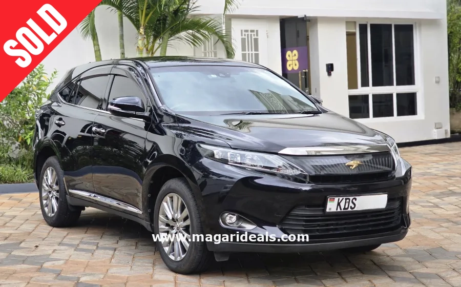 TOYOTA HARRIER 2017  in Kenya for Sale | Magari Deals