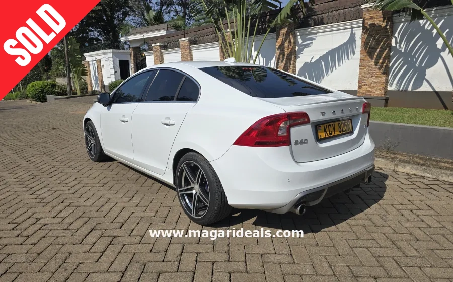 VOLVO S60 T4 in Nairobi R line in Kenya for Sale | Magari Deals