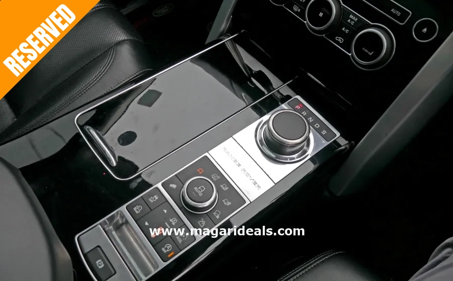  RANGE ROVER VOGUE with SUNROOF in Kenya for Sale | Magari Deals