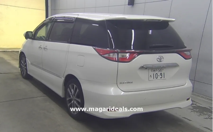 Toyota Estima  Aeras Premium in Kenya in Kenya for Sale | Magari Deals