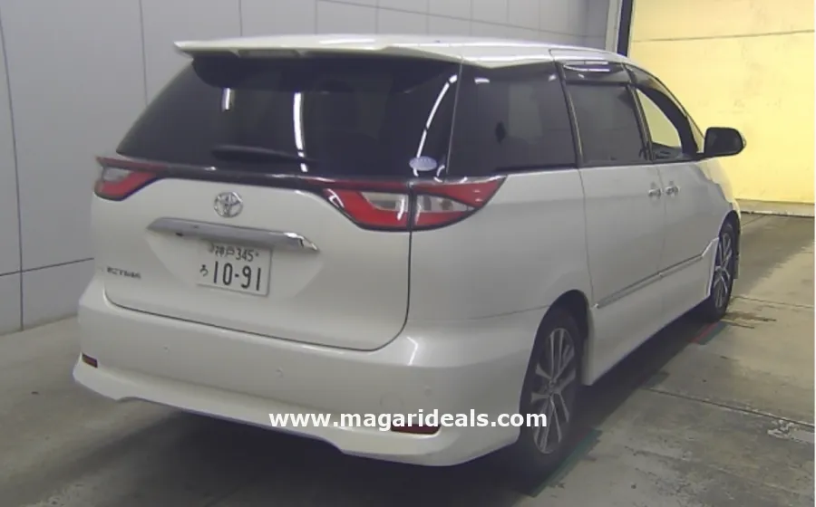 Toyota Estima  Aeras Premium in Kenya in Kenya for Sale | Magari Deals