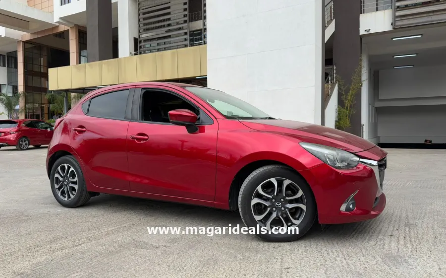 2017 Mazda Demio Diesel in Nairobi Kenya in Kenya for Sale | Magari Deals
